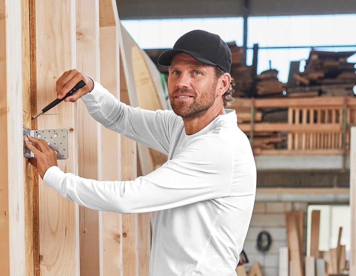 Main action image Cap e.s.classic black