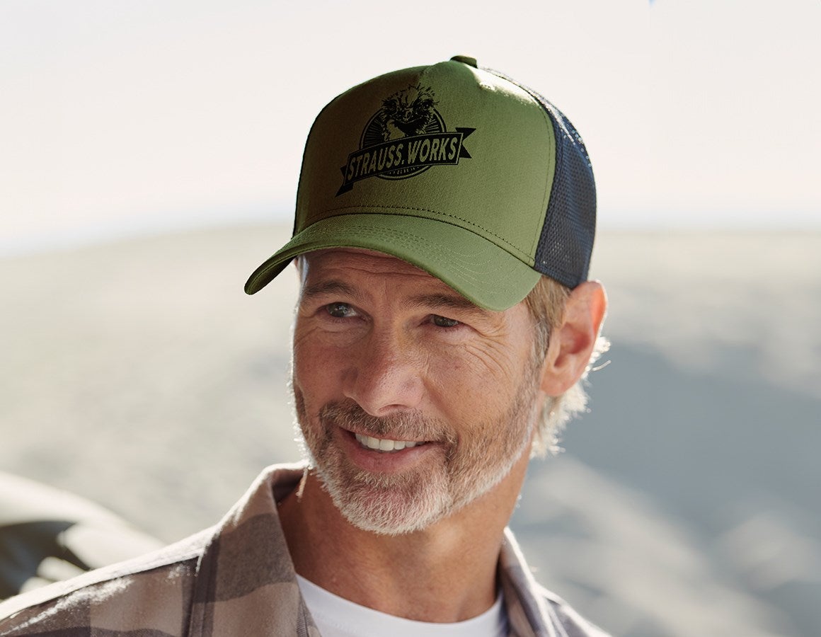 Main action image Cap e.s.iconic works mountaingreen