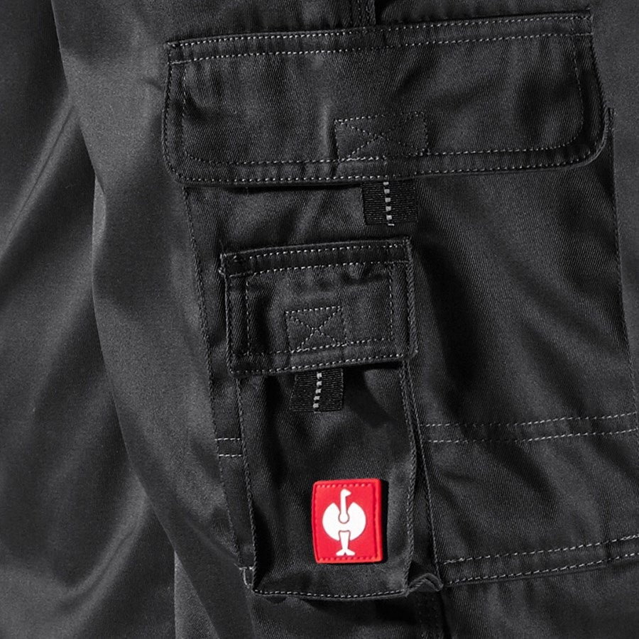 Detailed image Cargo trousers black