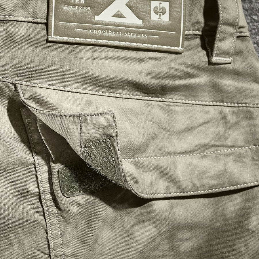Detailed image Cargo shorts e.s.motion ten Summer moorgreen vintage