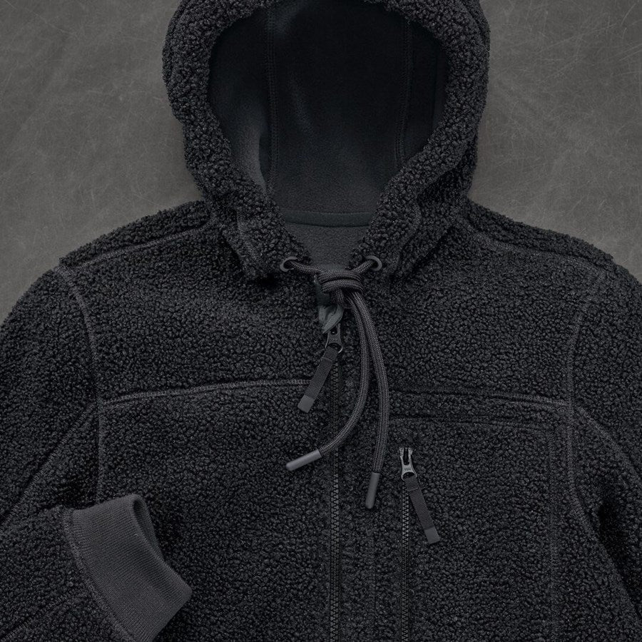Detailed image Faux fur hooded jacket e.s.e:pic, ladies’ black