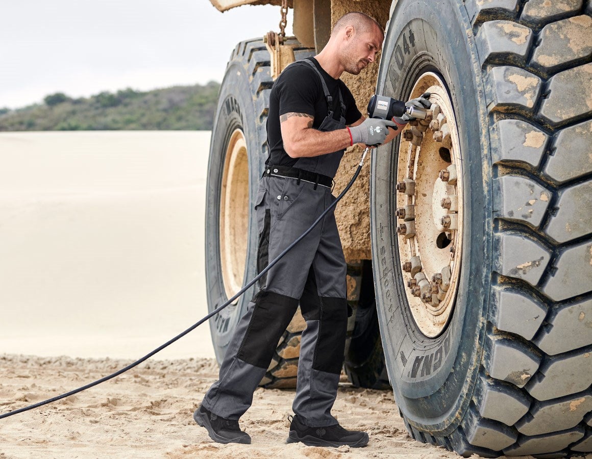 Additional image 1 Bib & Brace e.s.image grey/black