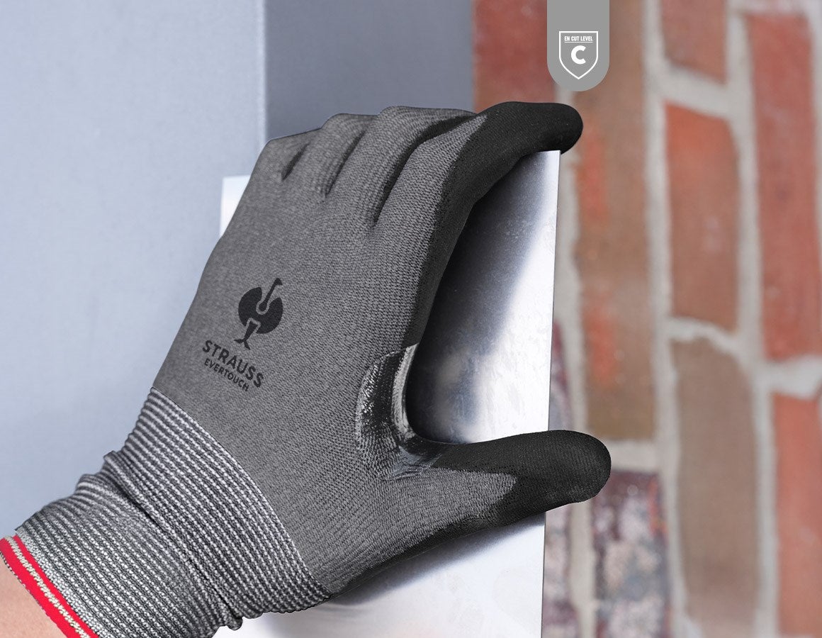 Main action image Nitrile cut protection gloves evertouch Cut C black/grey