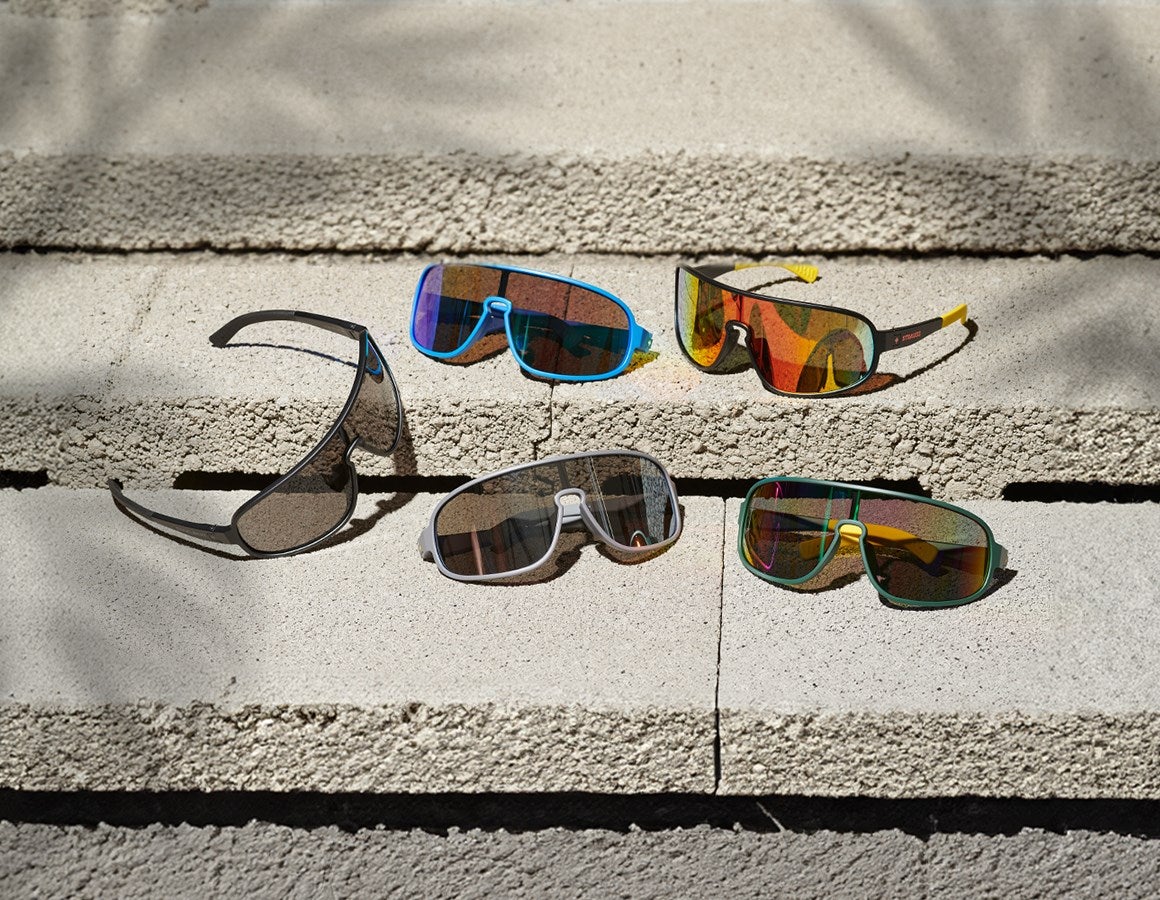 Additional image 2 Race sunglasses e.s.ambition black