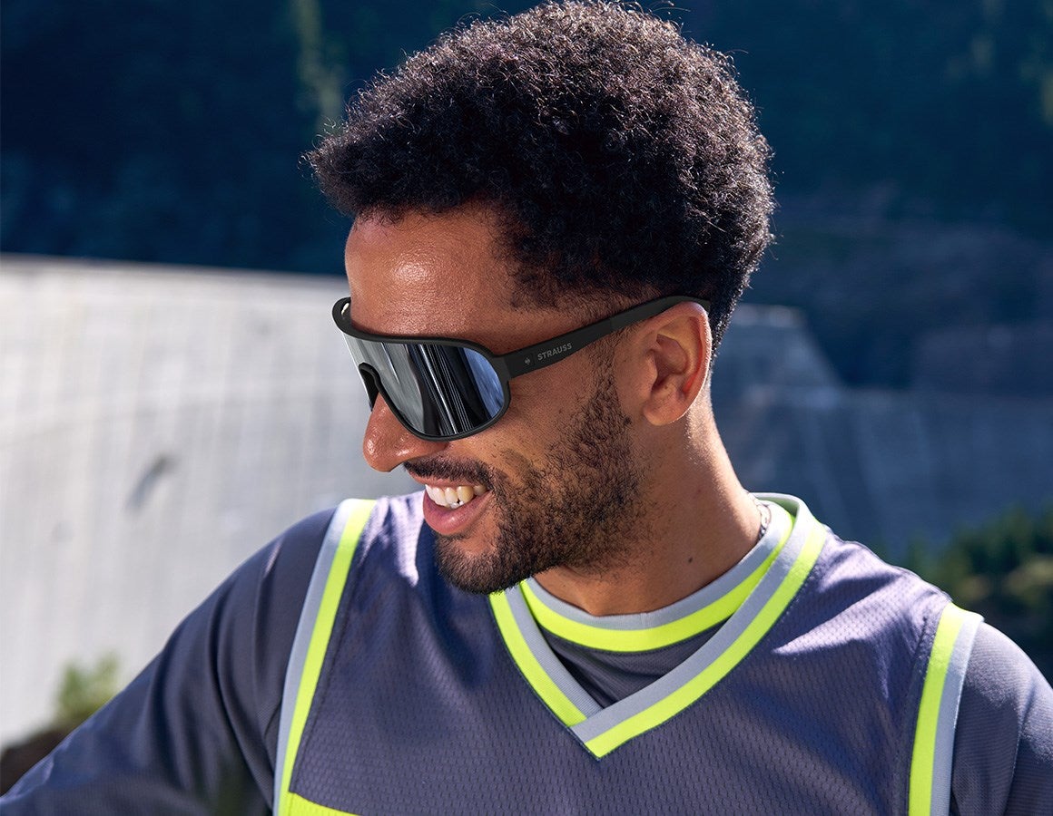 Additional image 3 Race sunglasses e.s.ambition black