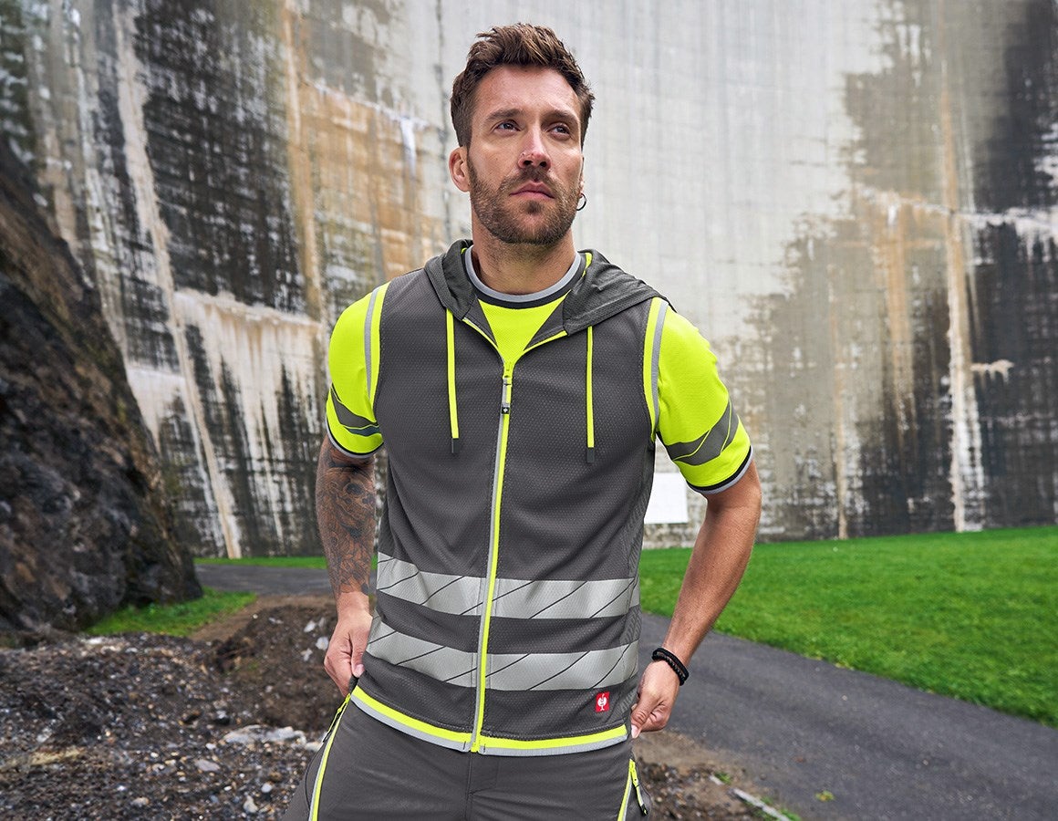 Main action image Reflex functional bodywarmer e.s.ambition anthracite/high-vis yellow