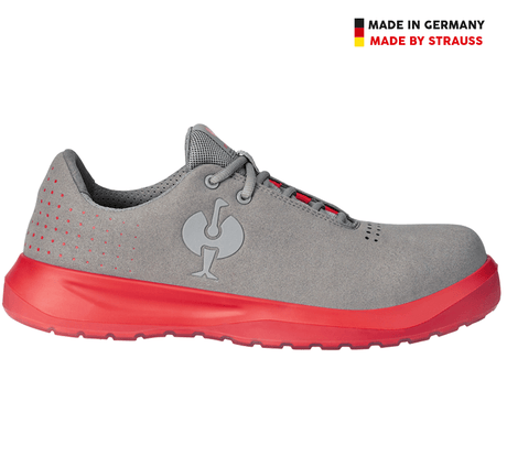 https://cdn.strauss.com/at/assets/sdexporter/images/DetailPageShopify/product/2.Release.1101370/S1P_Sicherheitshalbschuhe_e_s_Banco_low-312524-0-638846215359311812.png