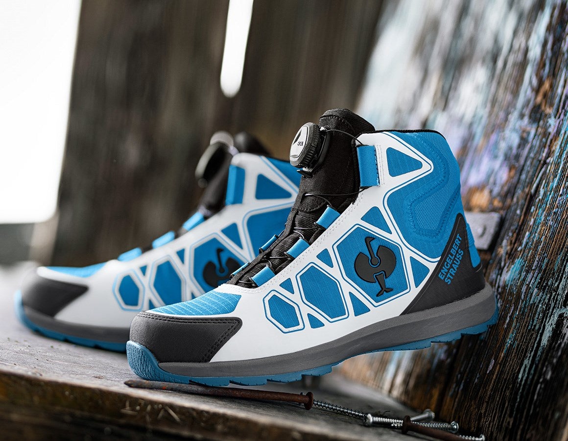 Main action image S1P Safety boots e.s. Baham II mid royalblue/black