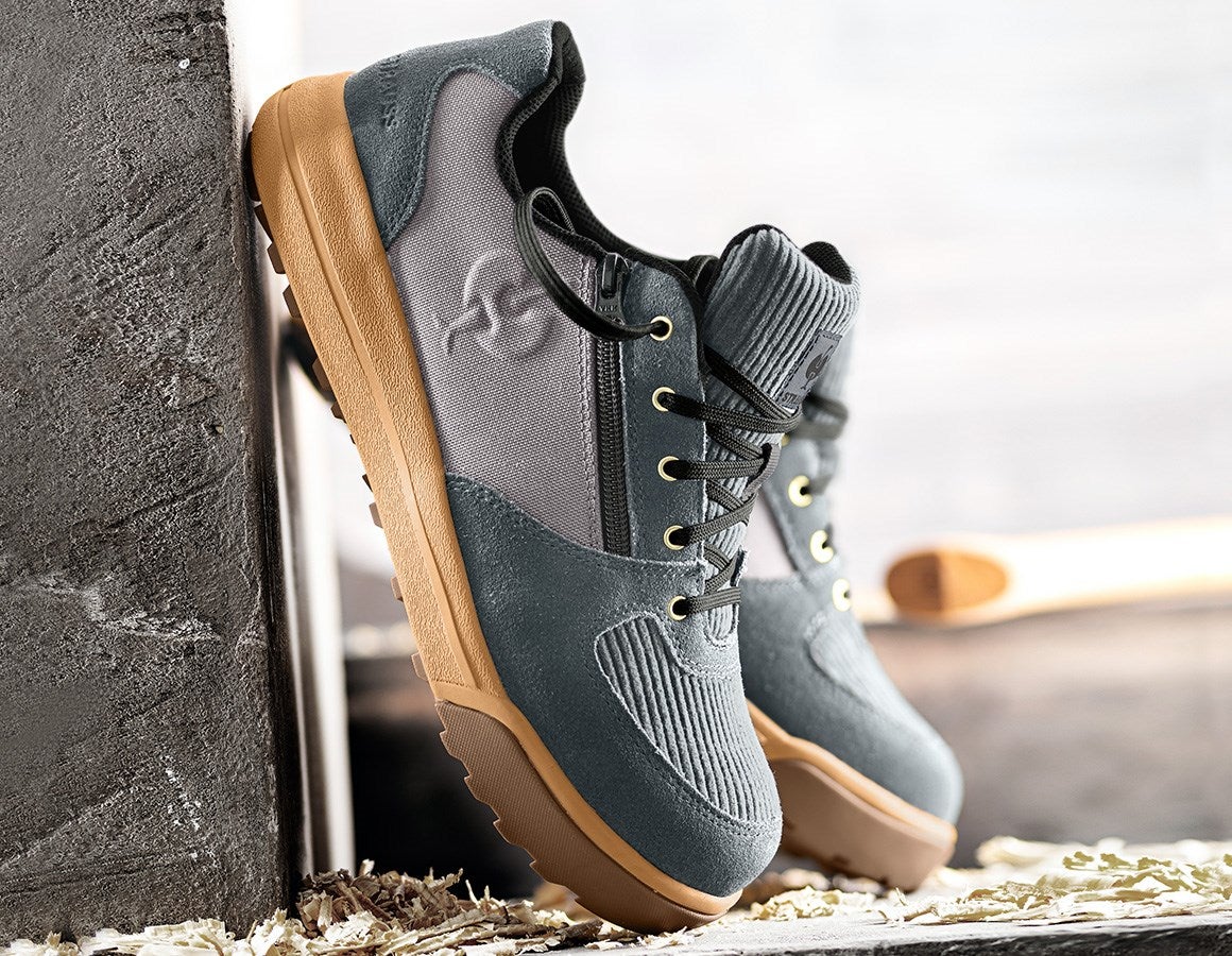 Main action image S1 Safety shoes e.s. Janus II low bridgegrey/cement