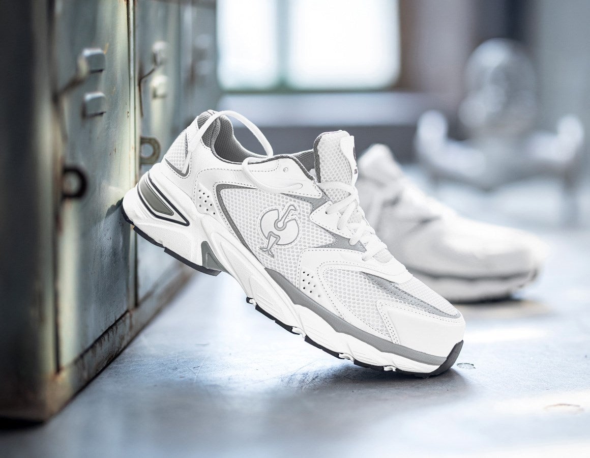 Main action image S1 Safety shoes e.s. St. Louis low white