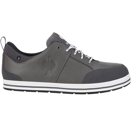 https://cdn.strauss.com/at/assets/sdexporter/images/DetailPageShopify/product/2.Release.1302010/S3_Sicherheitshalbschuhe_e_s_Spes_II_low-207054-0-637635792905617046.png