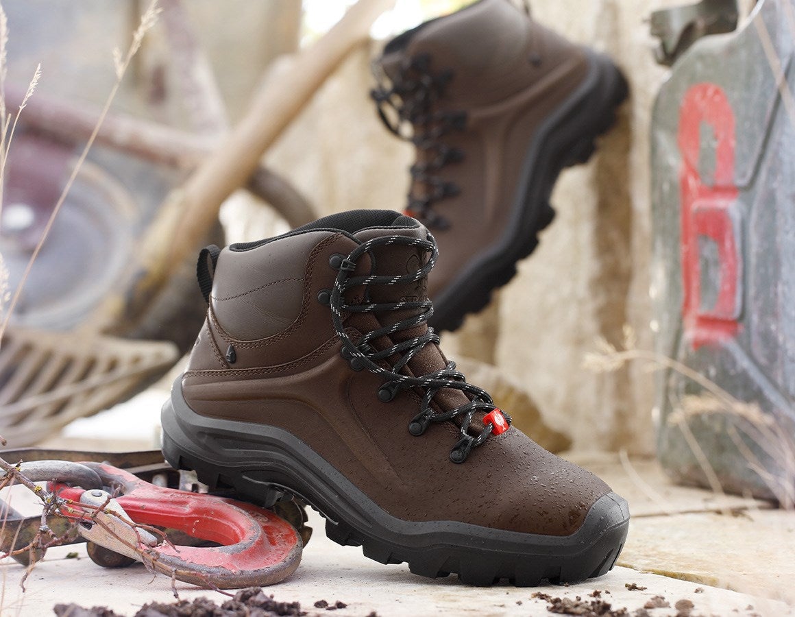 Main action image S7 Safety boots e.s. Cebus mid bark