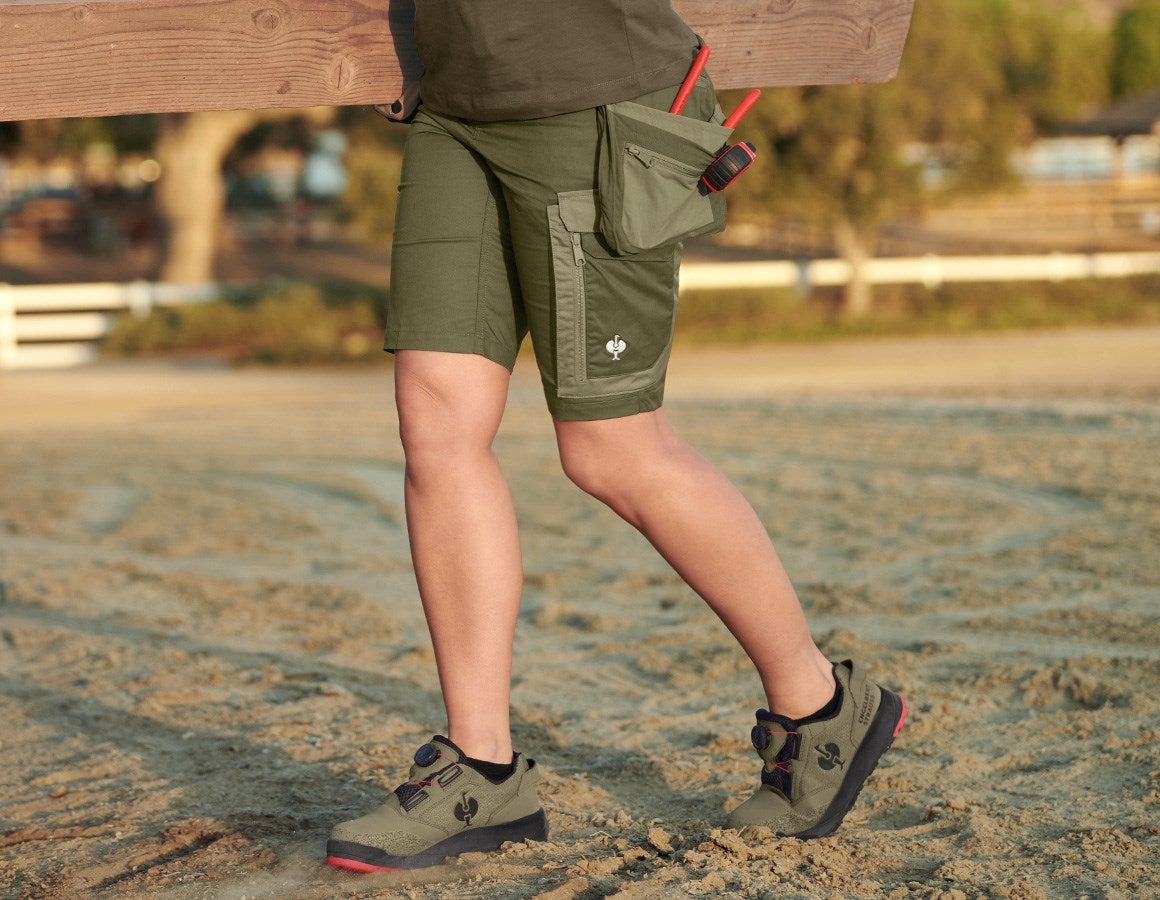 Main action image Shorts e.s.concrete light, ladies' mudgreen/stipagreen