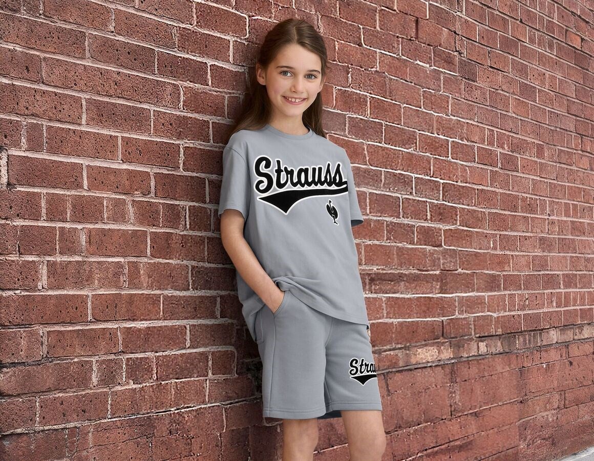 Additional image 1 Sweat shorts e.s.e:pic, children's platinum/black