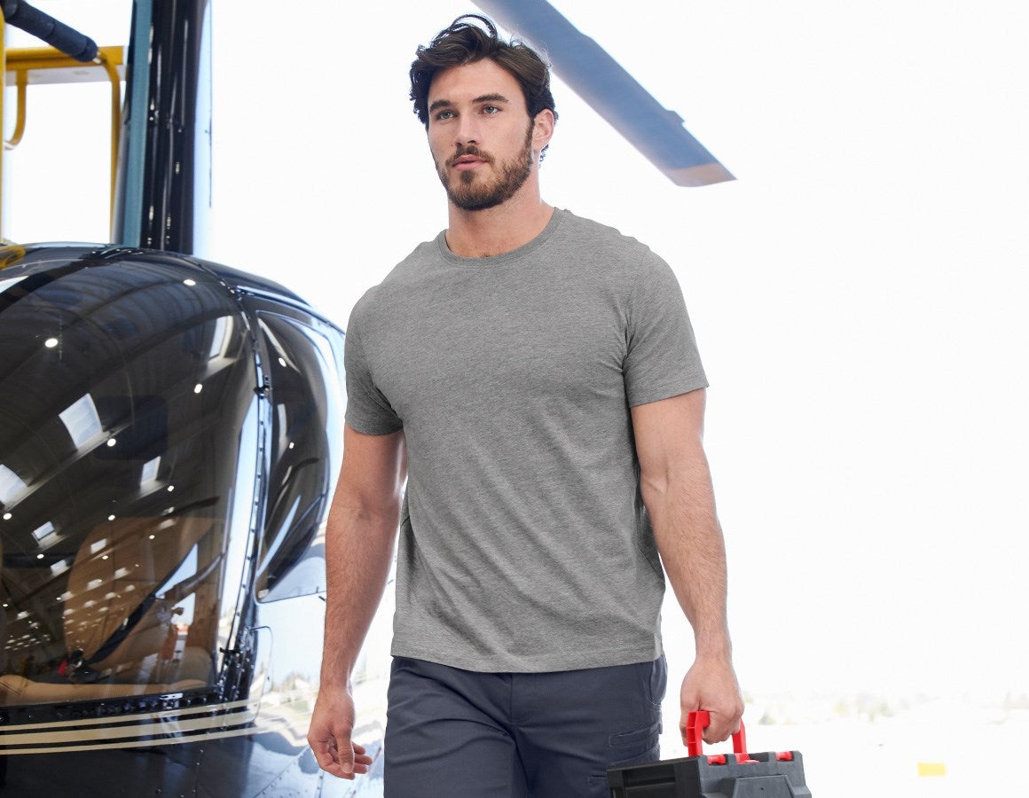 Main action image T-Shirt e.s.industry grey melange
