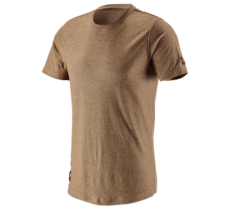 https://cdn.strauss.com/at/assets/sdexporter/images/DetailPageShopify/product/2.Release.3104710/T-Shirt_e_s_vintage-176518-1-637654652463996276.png
