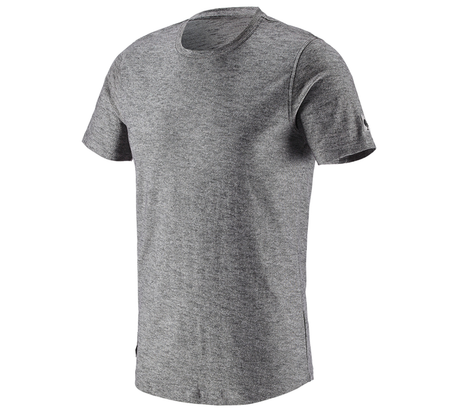 https://cdn.strauss.com/at/assets/sdexporter/images/DetailPageShopify/product/2.Release.3104710/T-Shirt_e_s_vintage-176520-1-637654652696277506.png
