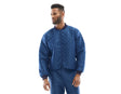 https://cdn.strauss.com/at/assets/sdexporter/images/DetailPageShopify/product/2.Release.32000410/Thermo-Jacke-291635-1-638620921918513414.jpg