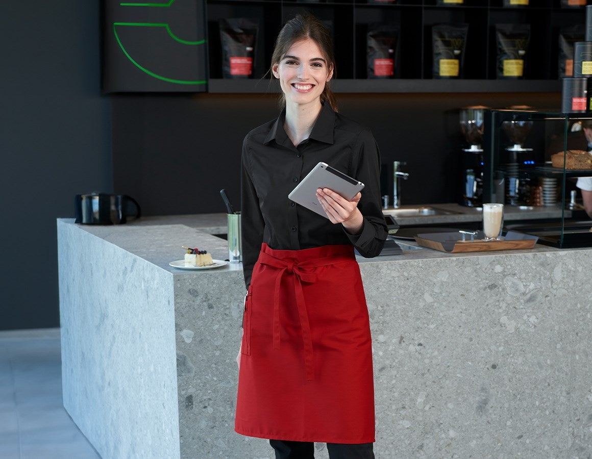 Main action image Mid-Length Apron red/black
