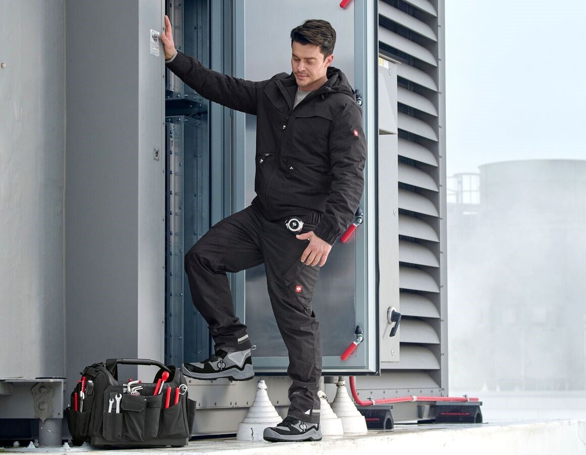 Additional image 2 Winter jacket e.s.ambition black