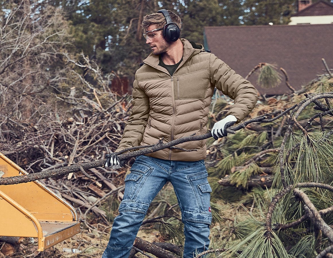 Main action image Winter jacket e.s.motion ten ashbrown