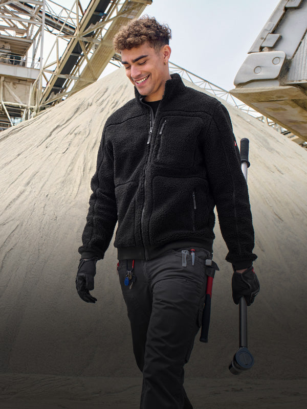 men wearing fleece jacket from the e.s.e:pic collection