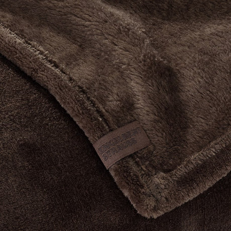 Detailed image e.s. Fleece blanket chestnut