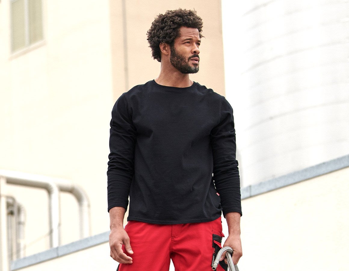 Main action image e.s. Longsleeve cotton black