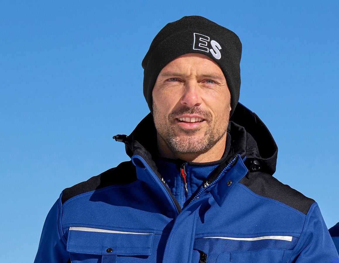 Main action image e.s. hat therma-plus black