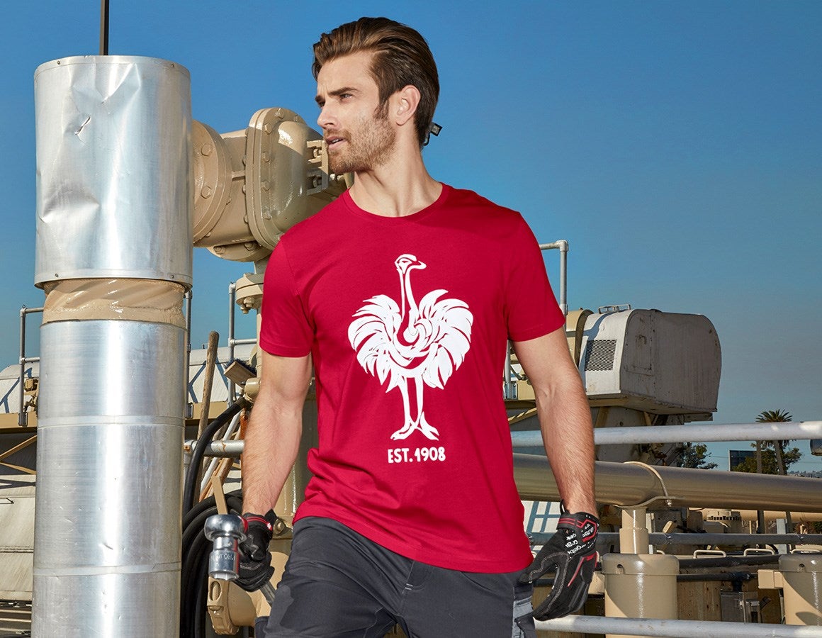 Main action image e.s. T-shirt 1908 fiery red/white