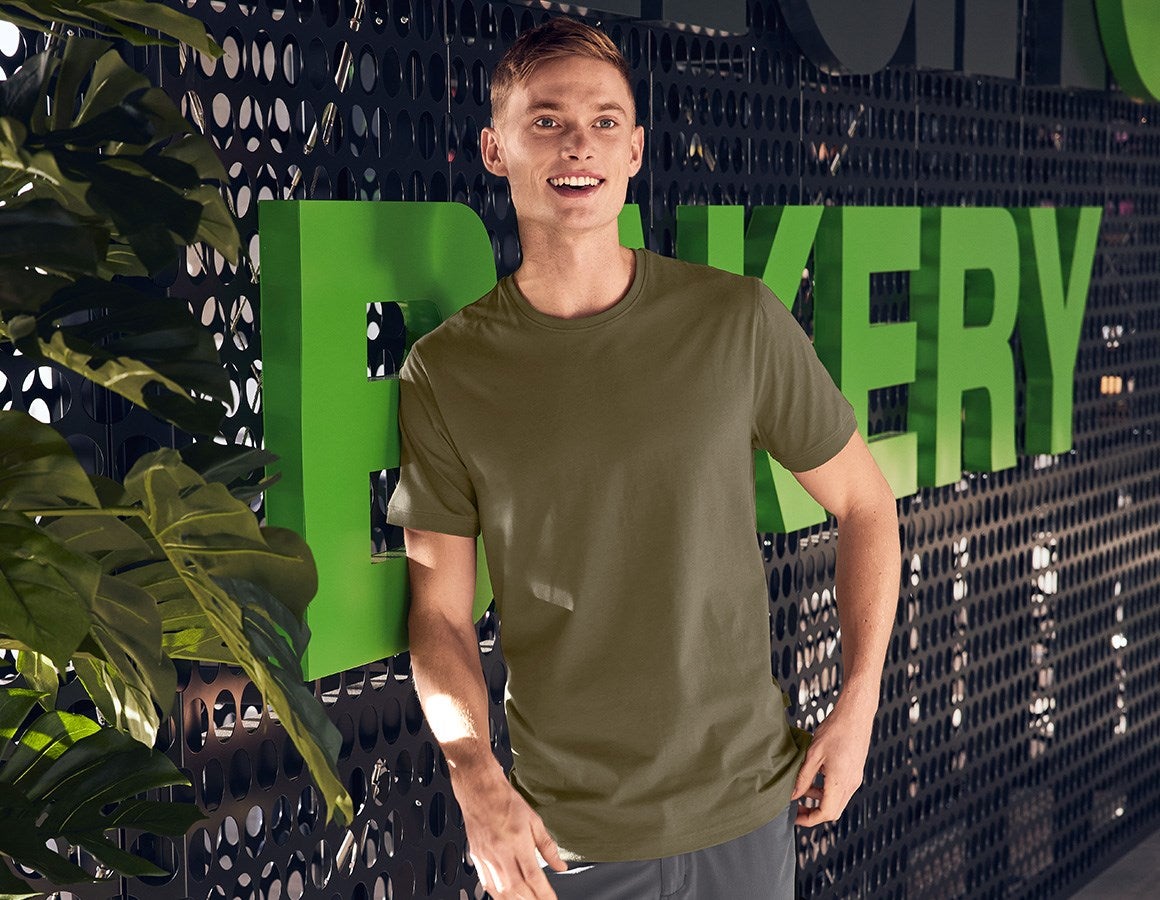 Additional image 1 e.s. T-shirt cotton stretch mudgreen
