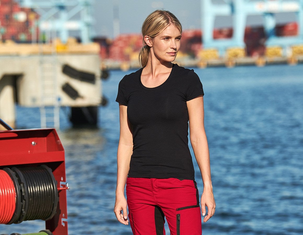 Main action image e.s. T-shirt cotton stretch, ladies' black