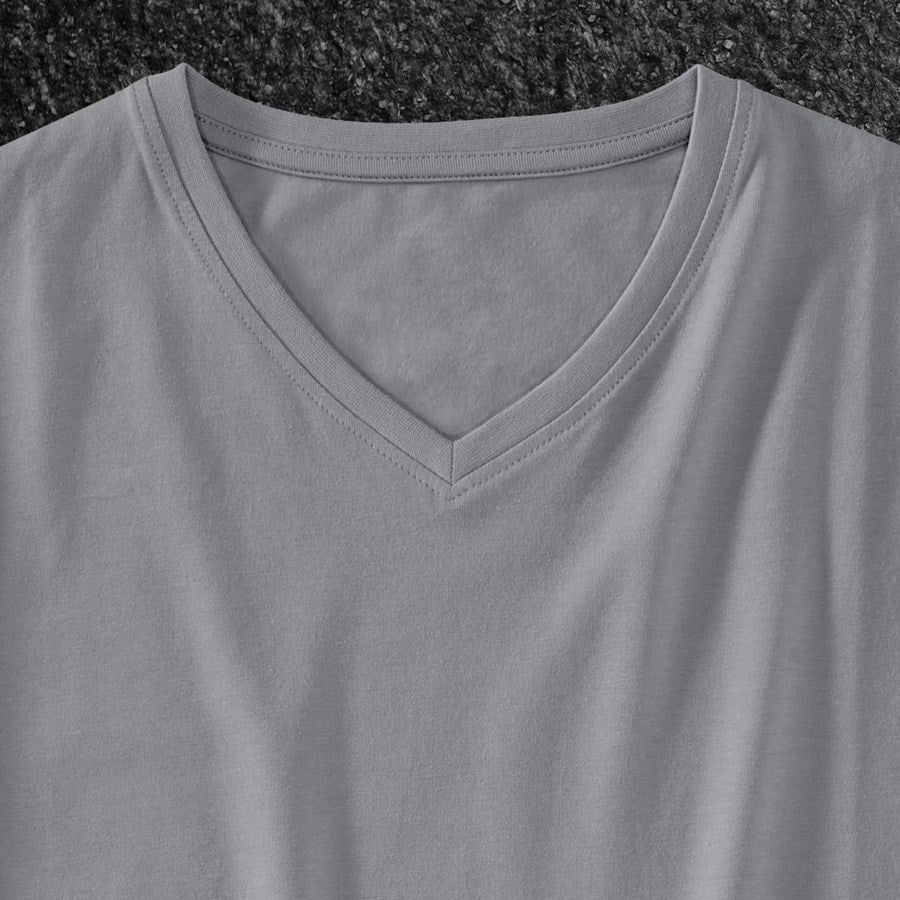 Detailed image e.s. T-shirt cotton stretch V-Neck platinum
